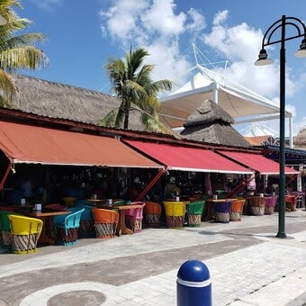 Restaurante La Parrilla La Isla Cancún con Reservándonos (3)