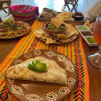 Restaurante La Burguesía del Pueblo Bacalar con Reservándonos (25)