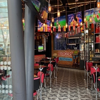 Restaurante Burger Bar Joint Toreo con Reservándonos (9)