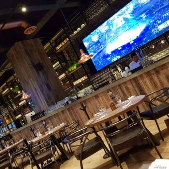 Restaurante Parrilla Urbana Mundo E con Reservándonos (1)