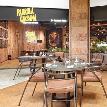 Restaurante Parrilla Urbana Mundo E con Reservándonos (5)