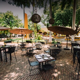 Restaurante Soberana Steakhouse Mérida con Reservándonos (2)