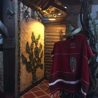 Restaurante Bar La Casa Vieja Zihuatanejo con Reservandonos (15)