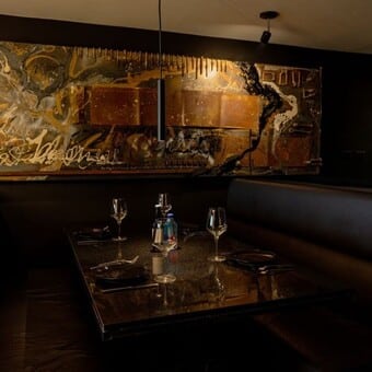 Restaurante ROCA Steakhouse Mérida con Reservandonos (13)
