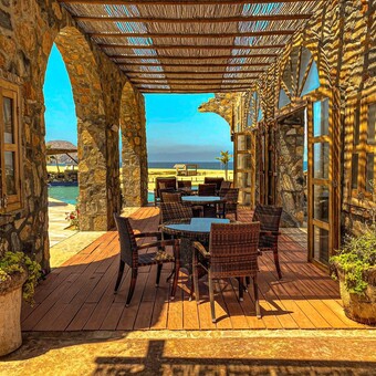 Restaurante El Faro Beach Club Todos Santos con Reservandonos (5)