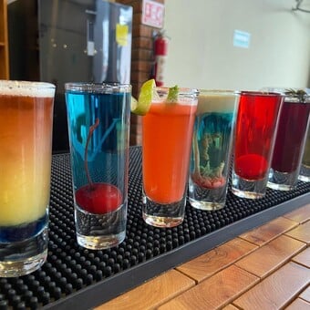 Restaurante Megaburros Ensenada con Reservandonos (14)