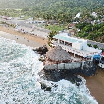 Restaurante Punta Zuk Manzanillo con Reservandonos (8)