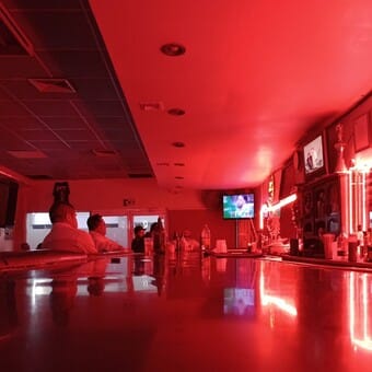 Bar Zeppelin Chihuahua con Reservándonos (2)