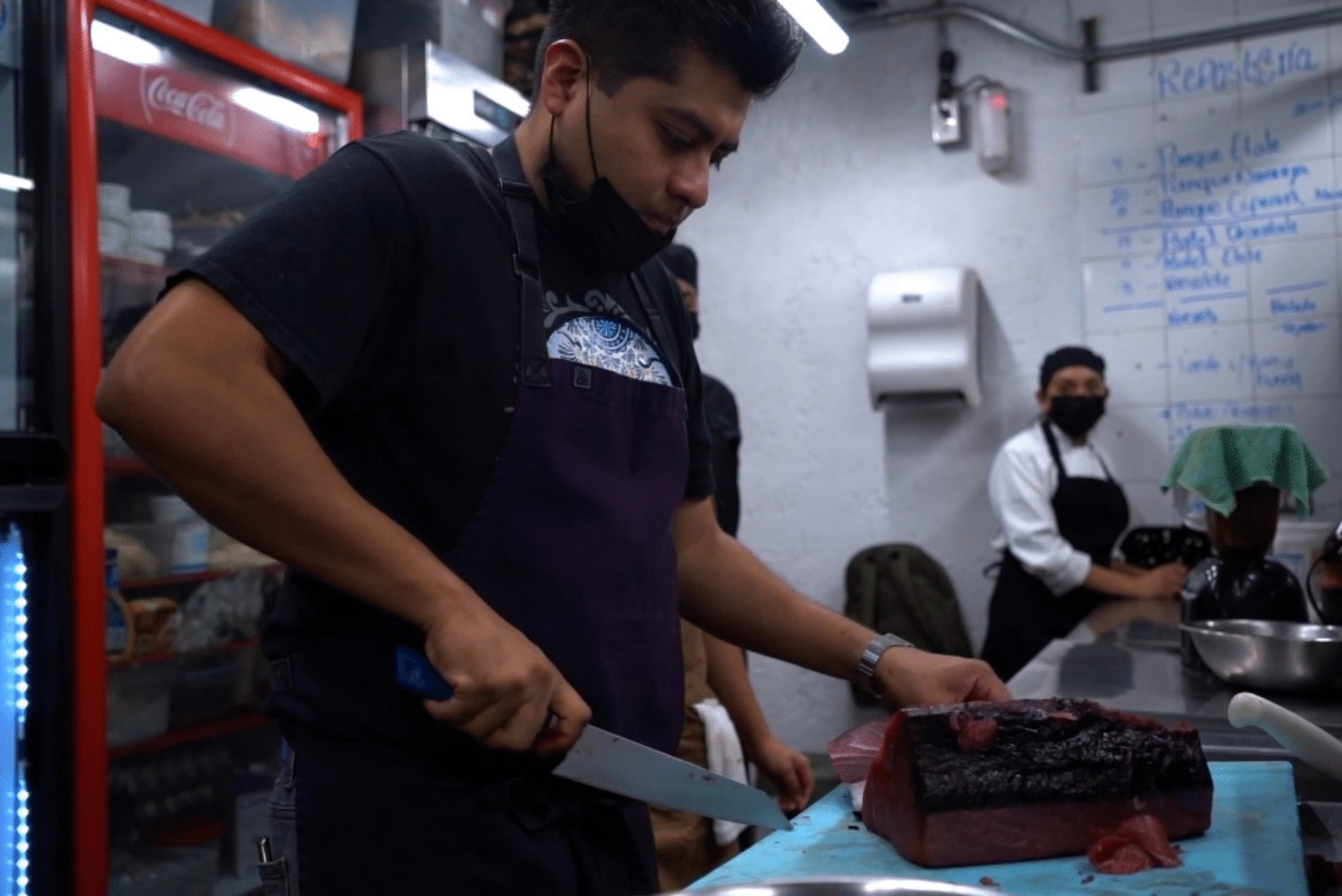 Entrevista al Chef Carlos Galán: Descubriendo la Auténtica Cocina Oaxaqueña en Guzina Oaxaca