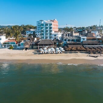 Restaurante Casa Jaguar Club de Playa Bucerías con Reservándonos (5)