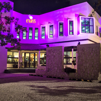 Evass Restaurante Playa del Carmen con Reservándonos (1)