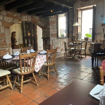 Restaurante La Fontana Piano Bar y Mezcalería Morelia con Reservándonos (15)