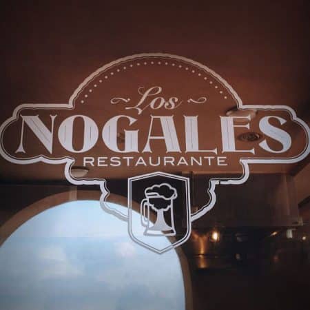Restaurante Los Nogales Plaza La Joya, con Reservándonos (4)