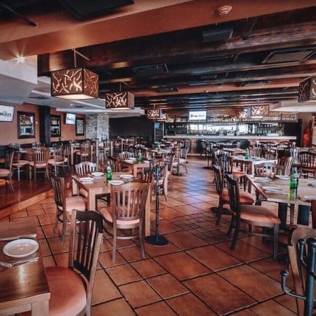Restaurante Los Nogales Plaza La Joya, con Reservándonos (7)